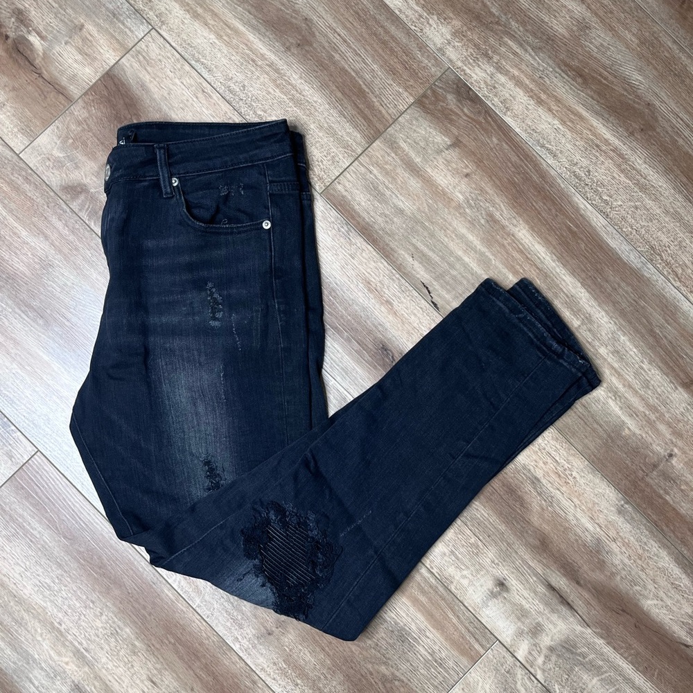 Men’s black Distressed Black Jeans, size 38